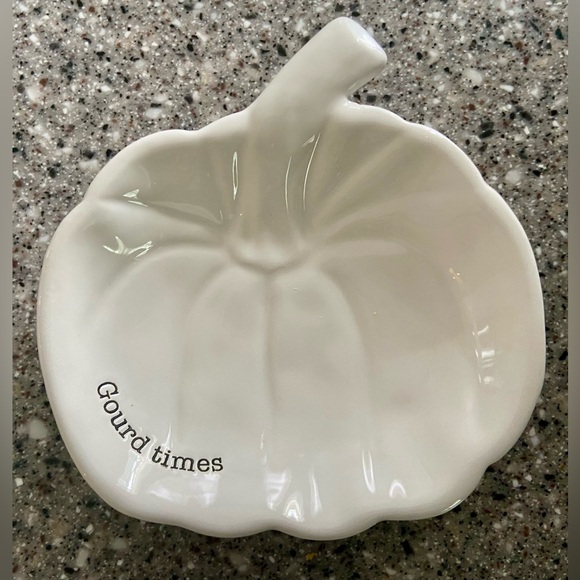 Mud Pie Pumpkin Dishes- Set of 3 - Picture 4 of 10